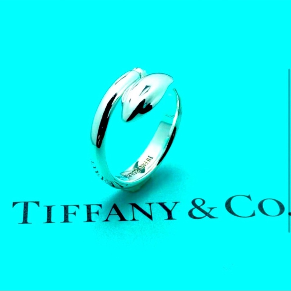 Tiffany Elsa Peretti rattle snake ring